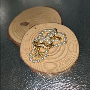 Vivienne Westwood Gold Pin Saturn Pearl Necklace